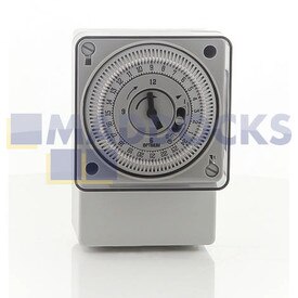 Universal 24 Hour Synchronous Timeswitch (240V AC)